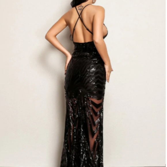 Crisscross Open Back Fishtail Plunging Dress - Picture 4 of 6